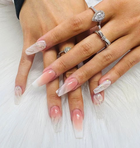 Kelly Nail Brierley Hill