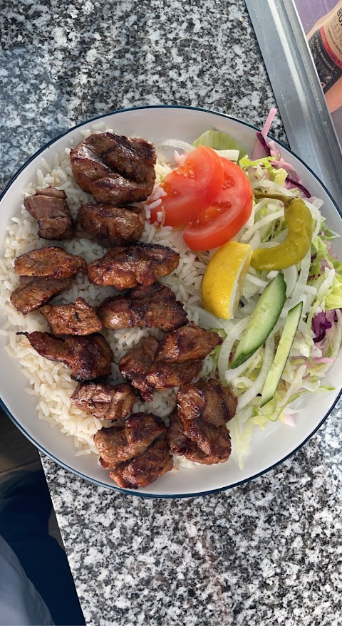 Taksim kebab and mezze