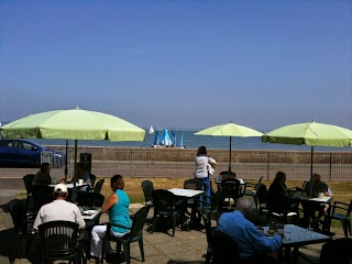 Shoreside Cafe