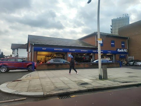 Kwik Fit - Ilford - Gants Hill