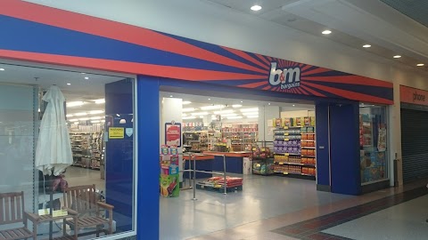 B&M Store