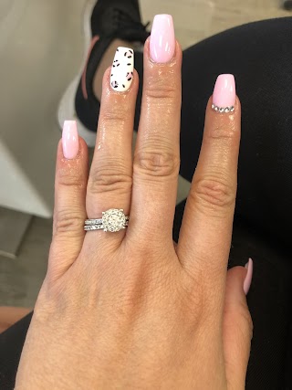 Classy Nails & Beauty