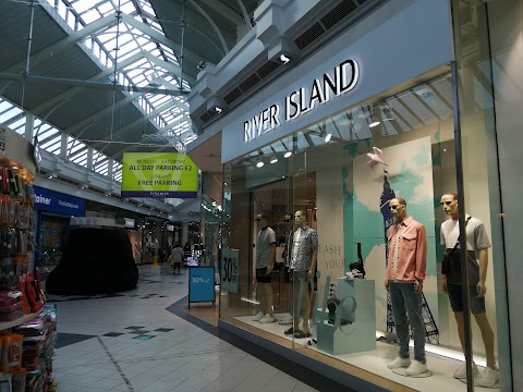 River Island