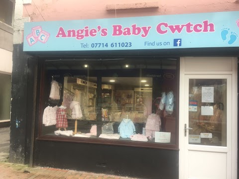 Angie's Baby Cwtch