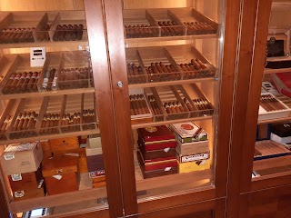 Cigars at No. Ten