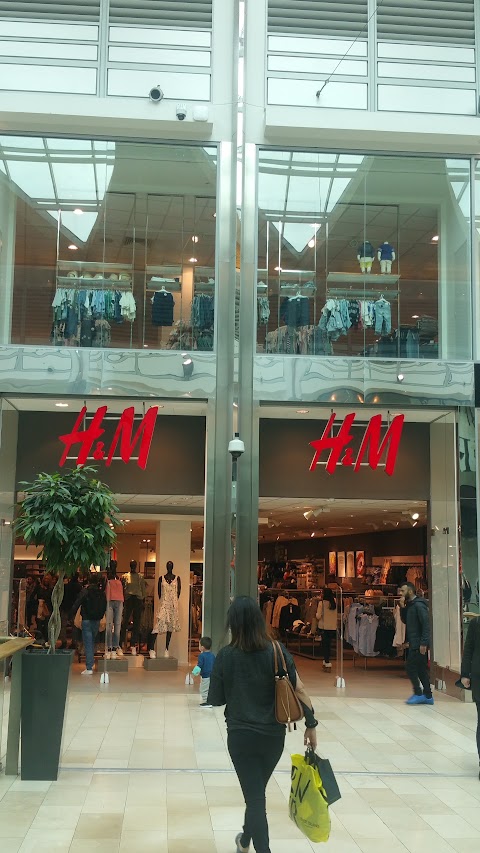 H&M