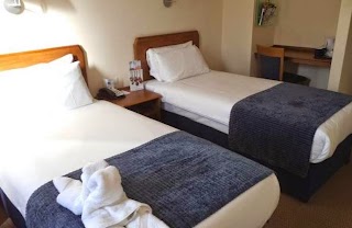 Airport Inn Gatwick