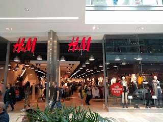 H&M