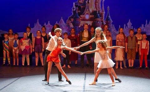 Spotlight Musical Theatre School