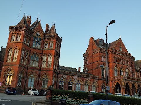 Leeds General Infirmary