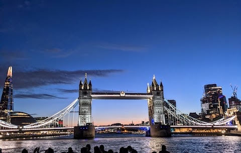 Thames Dinner Cruise