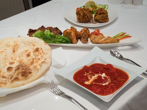 Naaz Indian Restaurant & Takeaway