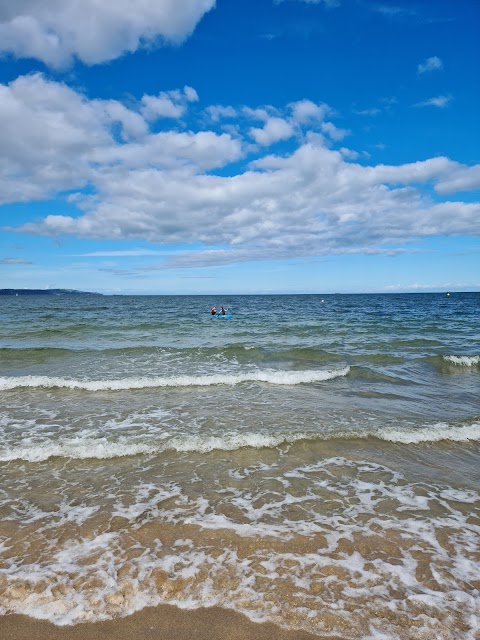 Helen’s Bay Beach Park And Garden