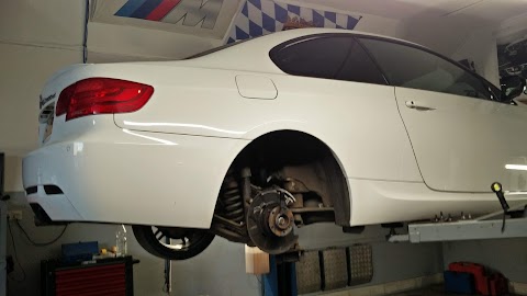 P&P Garage - BMW, MINI, MERCEDES ,PORSCHE , VW, AUDI,SKODA, SEAT