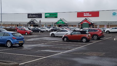 The Food Warehouse by Iceland