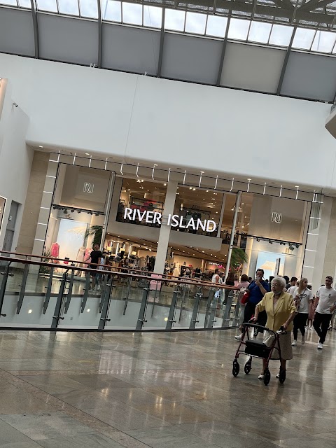 River Island