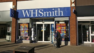 DHL Express Service Point (WHSmith Loughton)