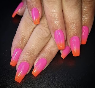 Nails & Beauty By Adele Rose