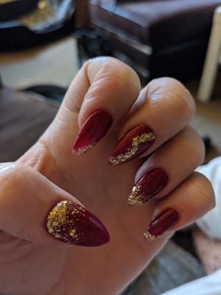 Ruby's Nails & Beauty