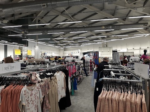 M&S Outlet