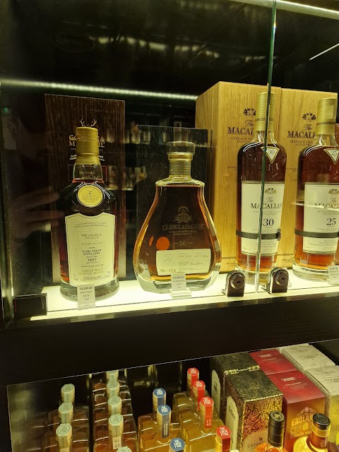 The Whisky Shop