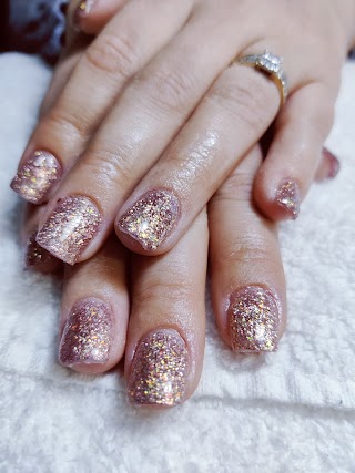 Alison McCallum Nails & Beauty