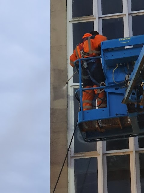 Clark and Daniel Cleaning