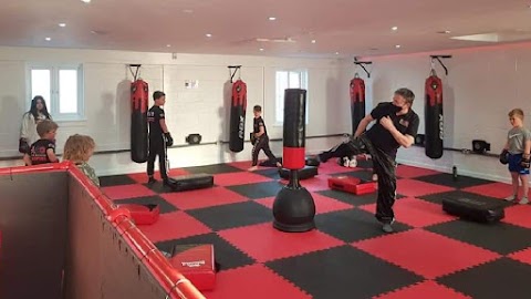 Aro Fitness - Kickboxing & Martial Arts Reading