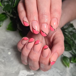 Bijou Nail Studio