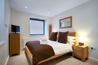 esa serviced apartments - Colne Lodge