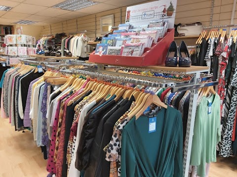 St Luke's Hospice Winsford Shop