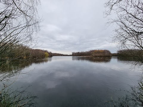 Daneshill Lakes