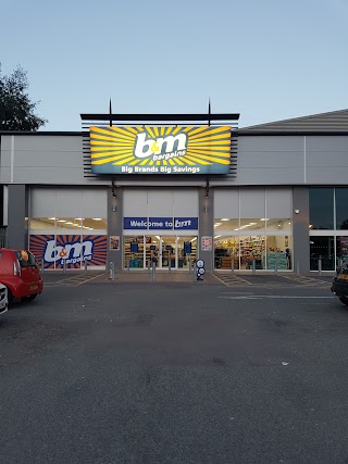 B&M Store