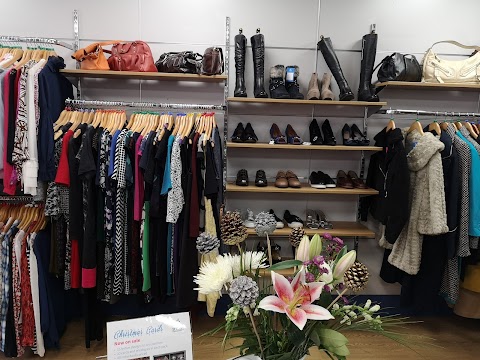 St Luke's Hospice Crewe Shop