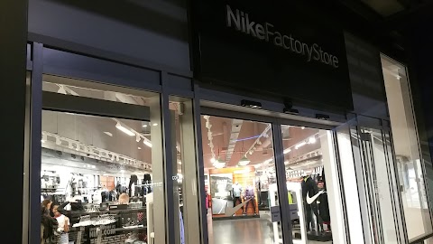 Nike Factory Store Manchester Fort