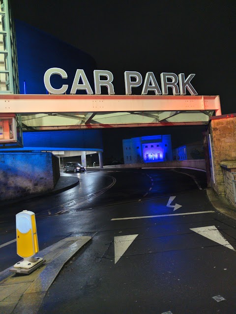 Drake's Circus Car Park