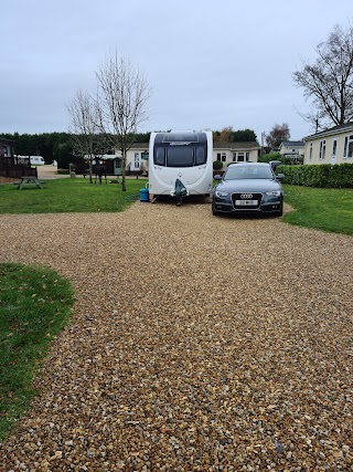 Lamb Cottage Caravan Park