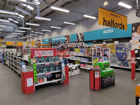 Halfords - Dewsbury