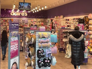 Claire's