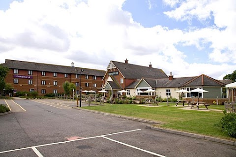 Premier Inn Huntingdon (A1/A14) hotel