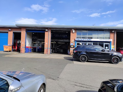 Kwik Fit - Bolton - Manchester Road