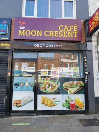 Cafe Moon Cresent