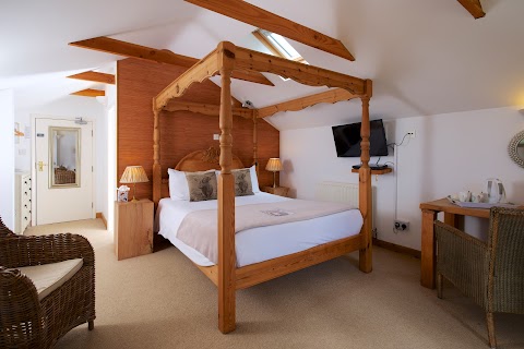 Cottage Lodge Hotel | Eco-chic Boutique Hotel in the heart of The New Forest