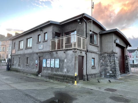 Lifeboat Bar And Pub Bangor City