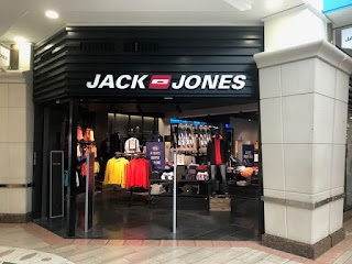 JACK & JONES