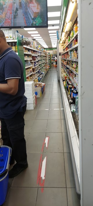 Big Ben Supermarket