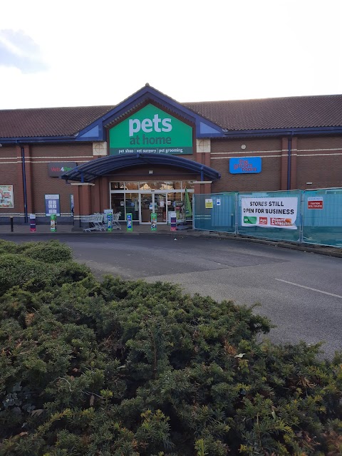 Pets at Home Colton