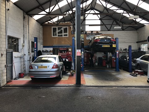 The Garage MOT Test & Repair Centre