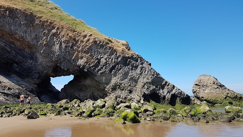 Broughton Bay, Blue Pool