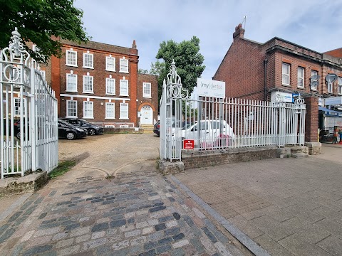 mydentist, High Road, Tottenham